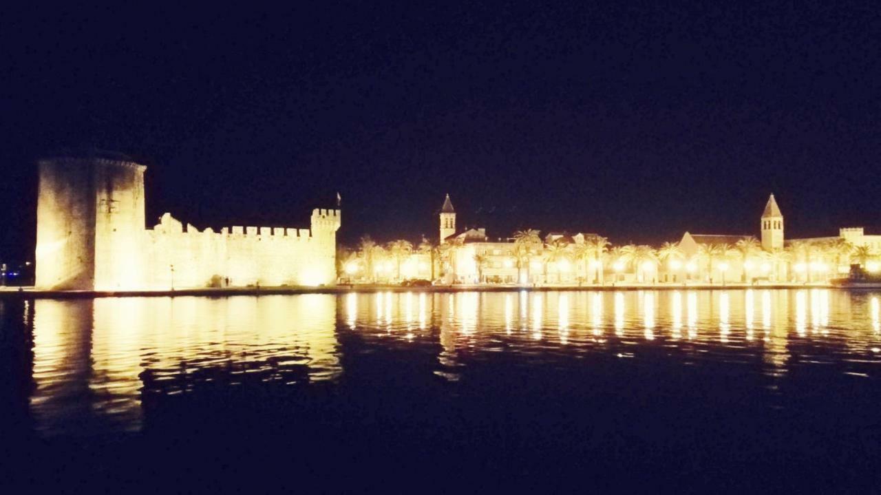 Santa Lucia Lägenhet Trogir