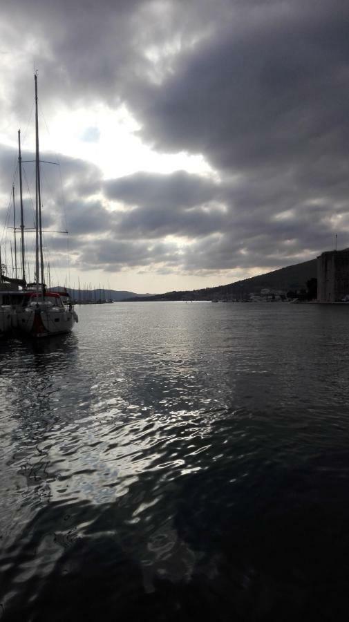 Santa Lucia Lägenhet Trogir